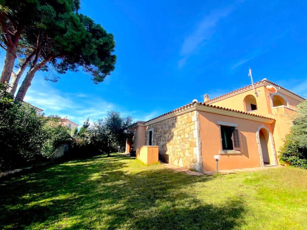 Residence Almusura San Teodoro  Exteriér fotografie