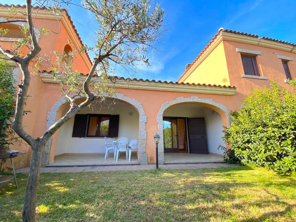 Residence Almusura San Teodoro  Exteriér fotografie